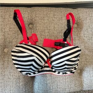 Victoria's Secret Black and White push-up bra with hot pink details 34d